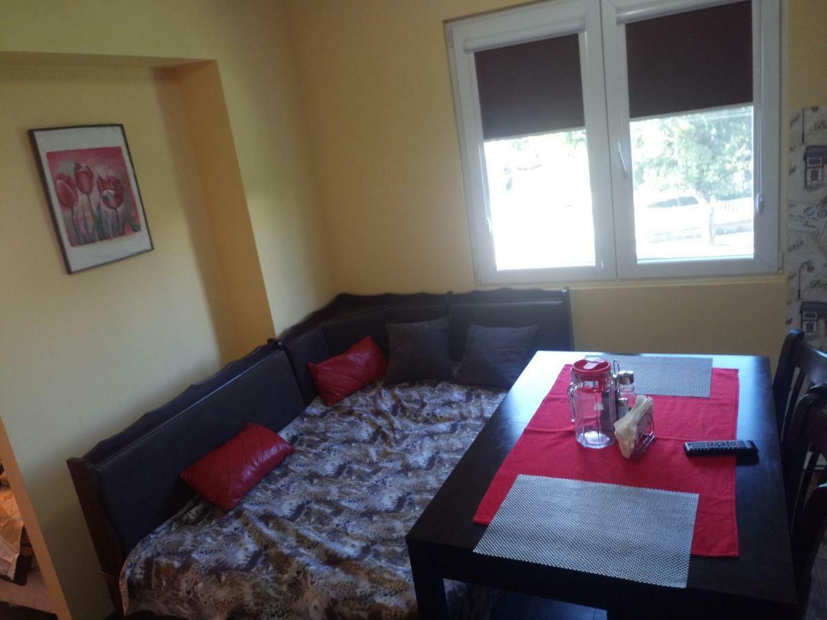 Studio Lux Pleven Exterior foto